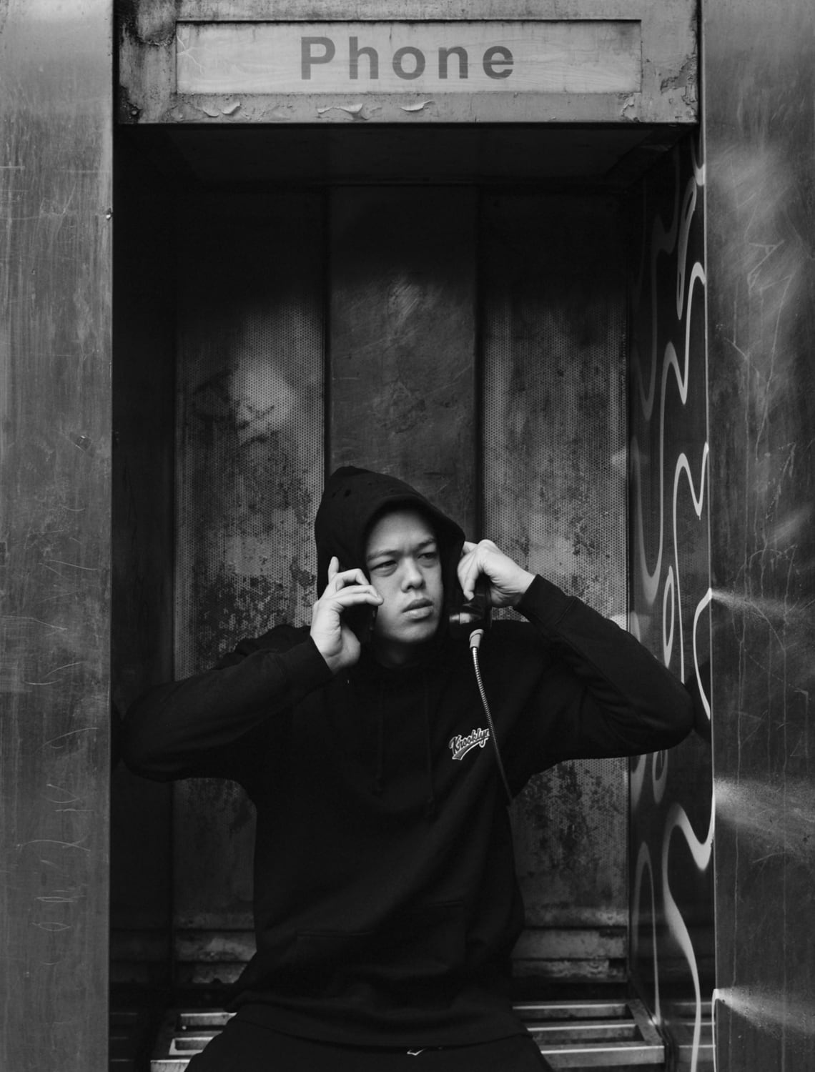 K’rooklyn LOGO HOODIE - BLACK